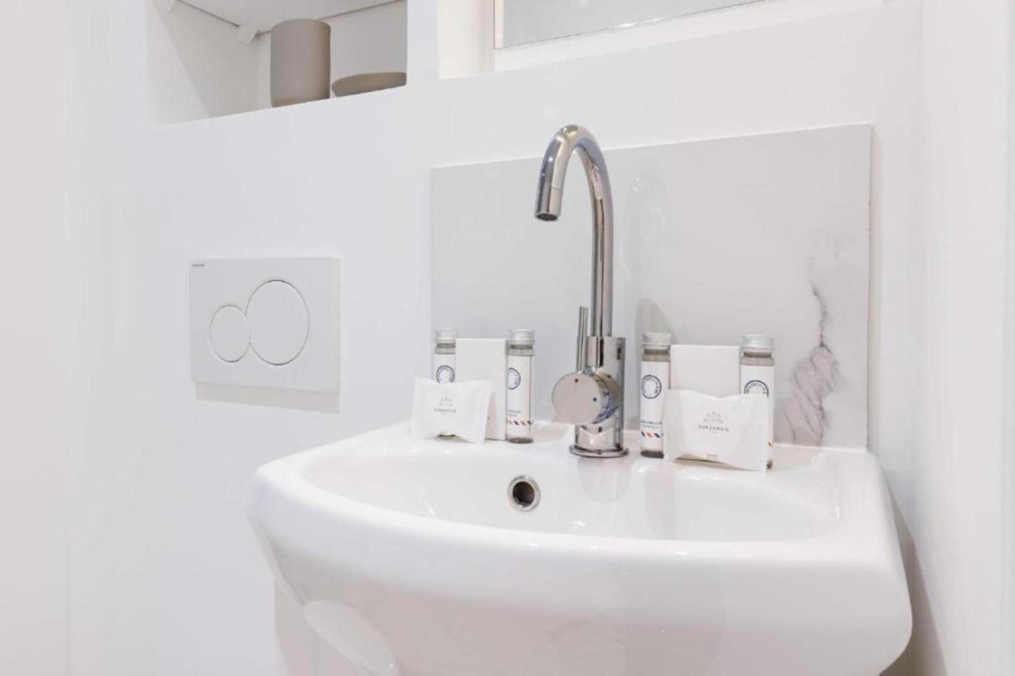 Charming And Peaceful Studio - 2P - Pigalle Paris Bagian luar foto